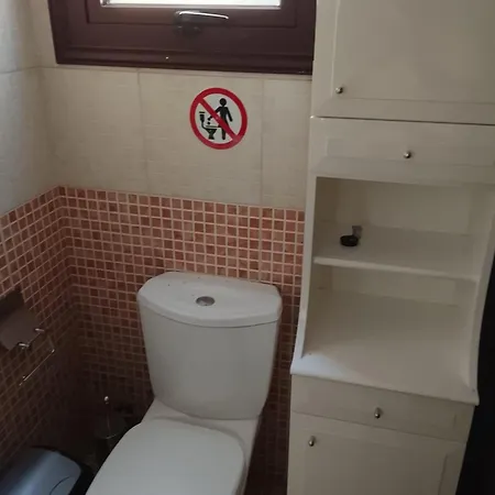 Millennium Falcon Apartmán Larnaca