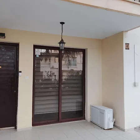 Millennium Falcon Apartmán Larnaca